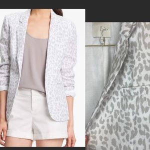 JOIE Mehira linen snow leopard print blazer jacket Size 6 white / gray
